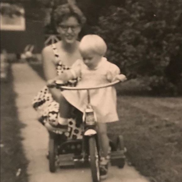 Meet your Posher, Kirsten - Picture 2 of 4